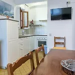M262 - Marcelli, Quadrilocale Ristrutturato Con Terrazzo Vista Mare 1p * Marcelli