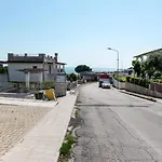 M262 - Marcelli, Quadrilocale Ristrutturato Con Terrazzo Vista Mare 1p Marcelli