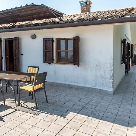 M262 - Marcelli, Quadrilocale Ristrutturato Con Terrazzo Vista Mare 1p Appartement *