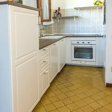 M262 - Marcelli, Quadrilocale Ristrutturato Con Terrazzo Vista Mare 1p