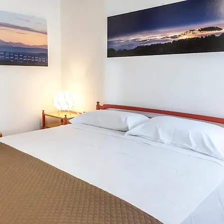 M262 - Marcelli, Quadrilocale Ristrutturato Con Terrazzo Vista Mare 1p *