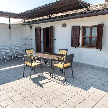 M262 - Marcelli, Quadrilocale Ristrutturato Con Terrazzo Vista Mare 1p *