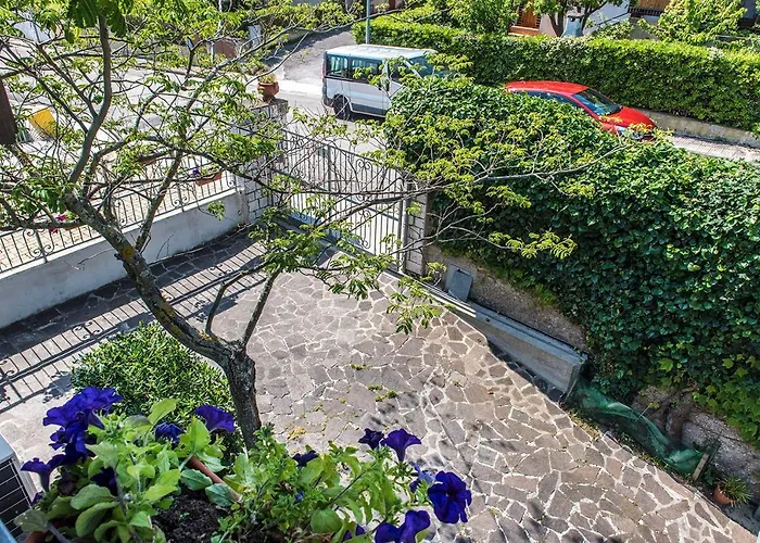 M262 - Marcelli, Quadrilocale Ristrutturato Con Terrazzo Vista Mare 1p Apartment