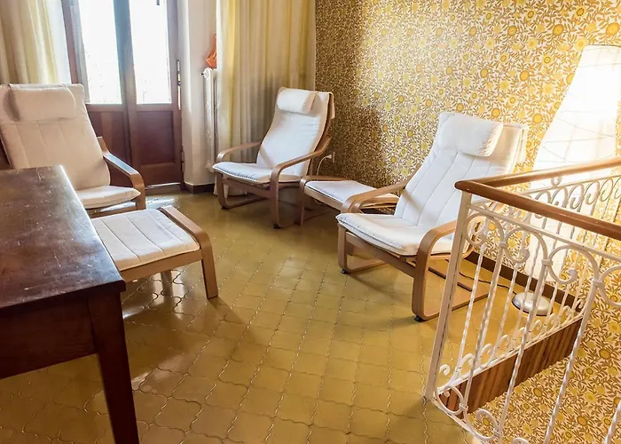 M262 - Marcelli, Quadrilocale Ristrutturato Con Terrazzo Vista Mare 1p Apartment *